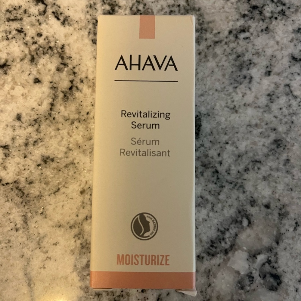 Ahaha Revitalizing Serum